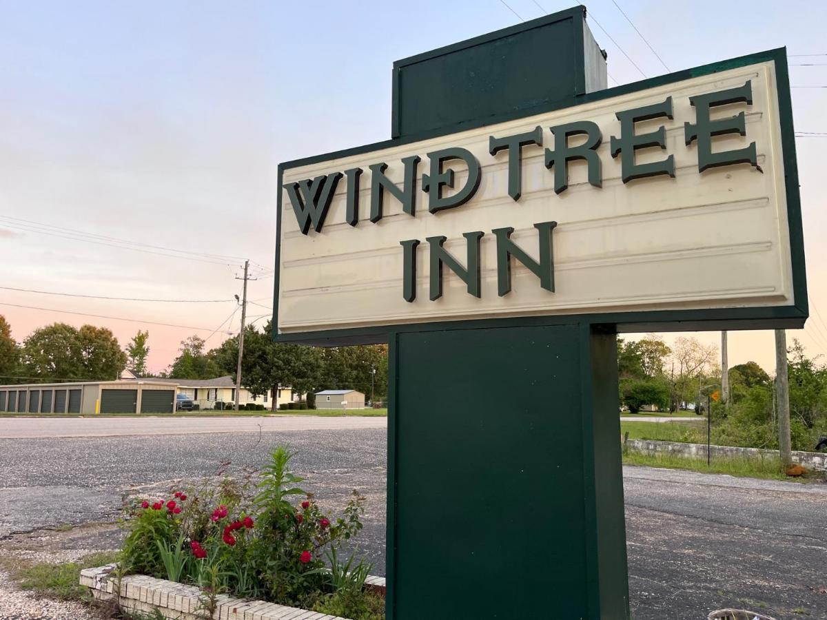 Windtree Inn Grove Hill Esterno foto
